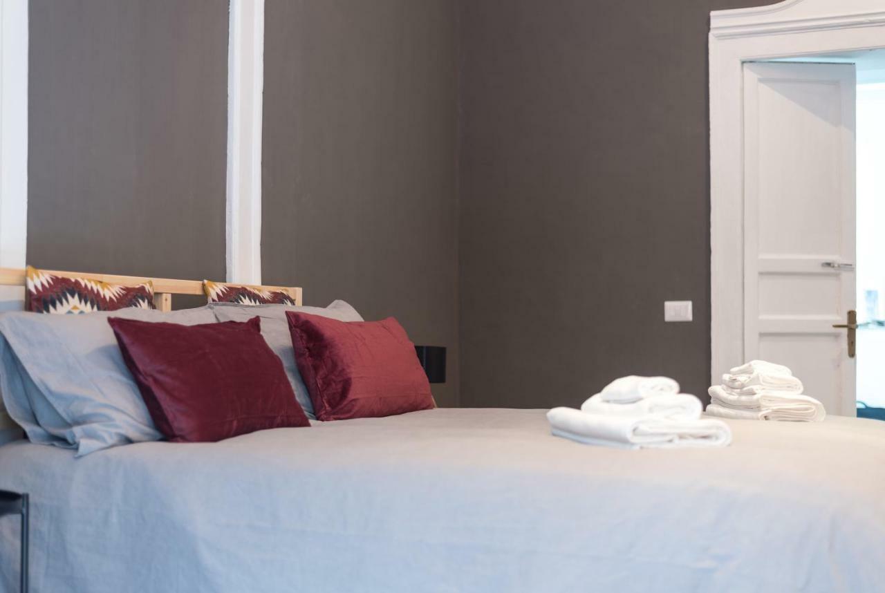 Qasr Home Beautiful Apartment In Палермо Екстериор снимка